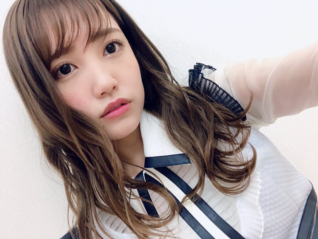 ａｋｂ 加藤玲奈さんがここまで売れなくなった理由 二の三サイト